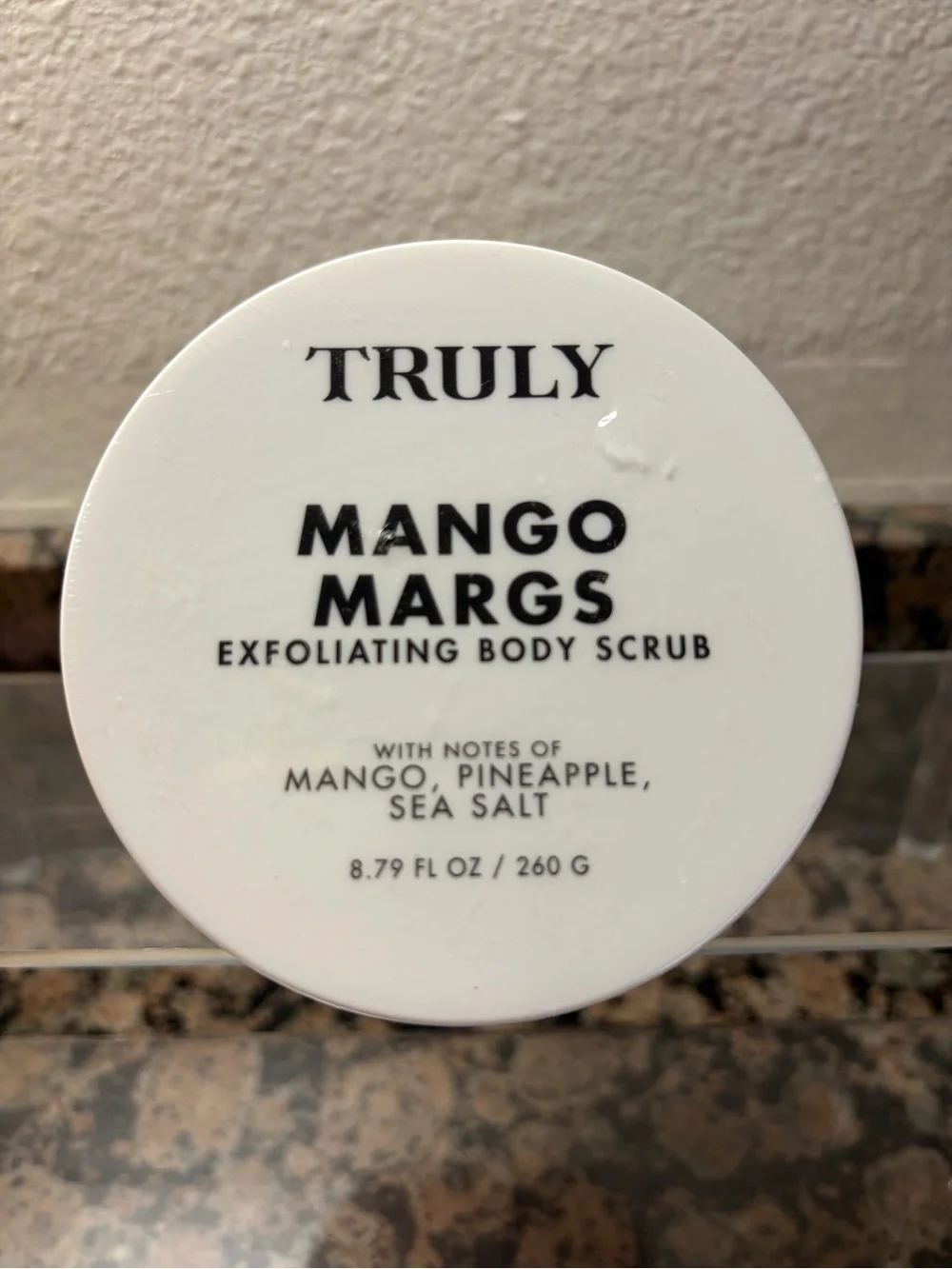 TRULY Mango Margs Exfoliating Body Scrub - White